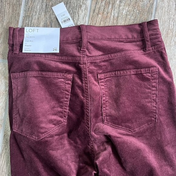 NWT Ann Taylor LOFT High Rise Skinny Corduroy Pants in Burgundy, Women’s Size 26 - Picture 8 of 8